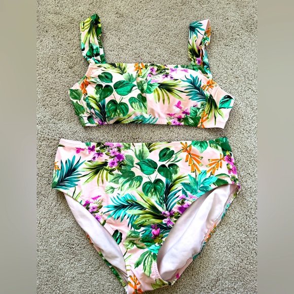 Tropical KonaSol 2 piece swim suit - Picture 1 of 4